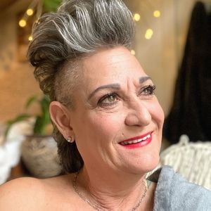 Meet your Posher, Tara